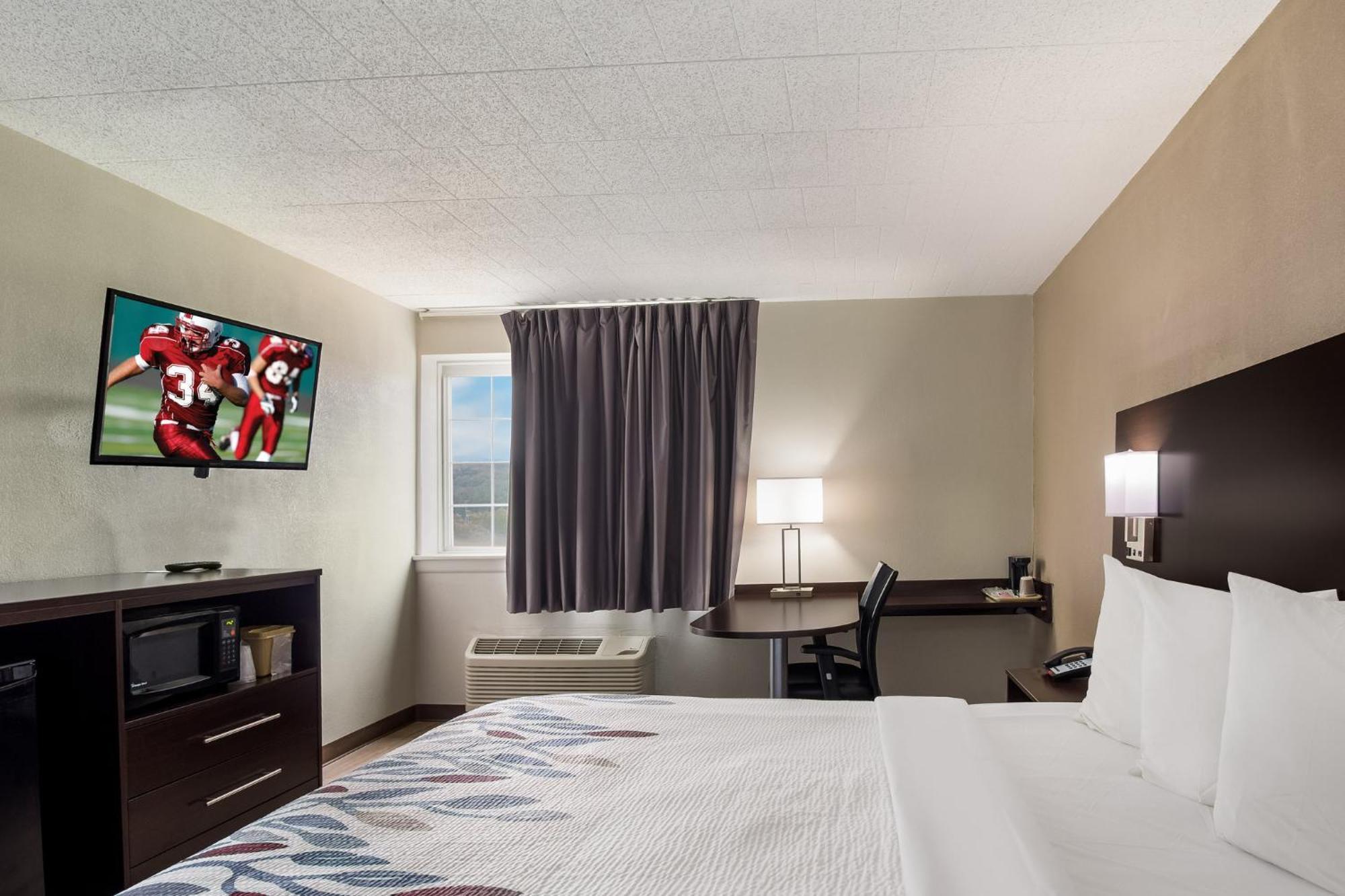Red Roof Inn Нью-Стентон Екстер'єр фото